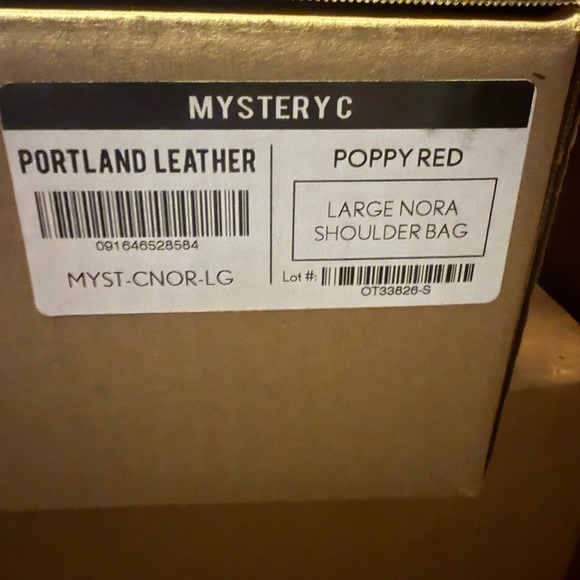 SOLD OUT - Picture 7 of 7